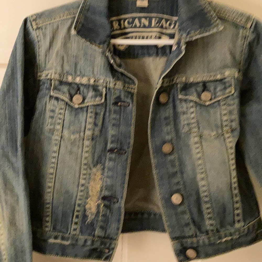 American Eagle distressed denim jacket size-s/p
